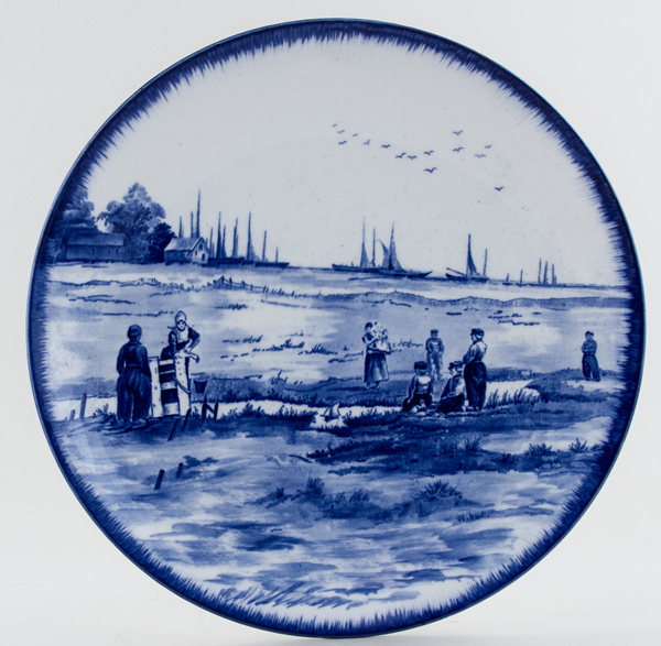Plate Coupe c1910